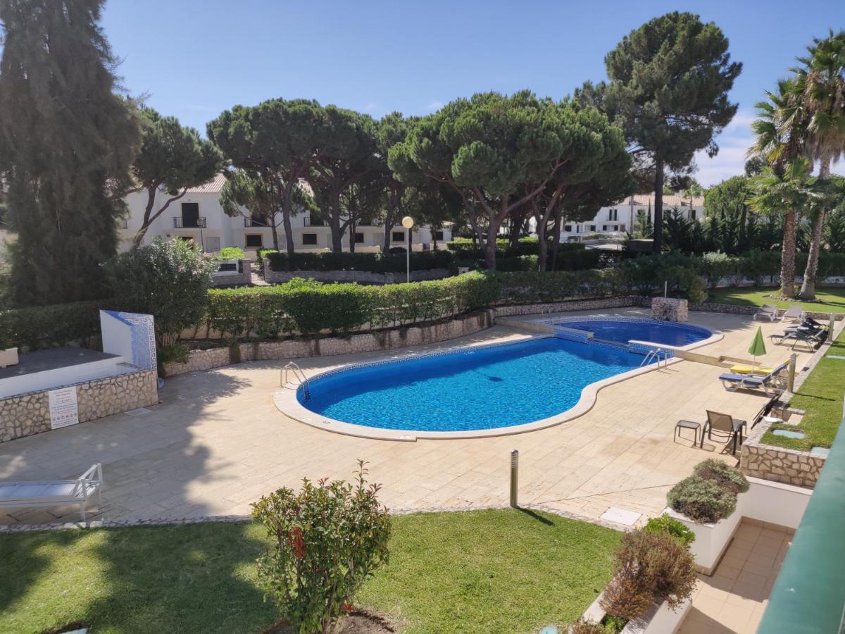 Algarve Albufeira, Quiet Apart With Pool At 10 Mn Walk From Praia Da Falesia Olhos de Agua  Luaran gambar