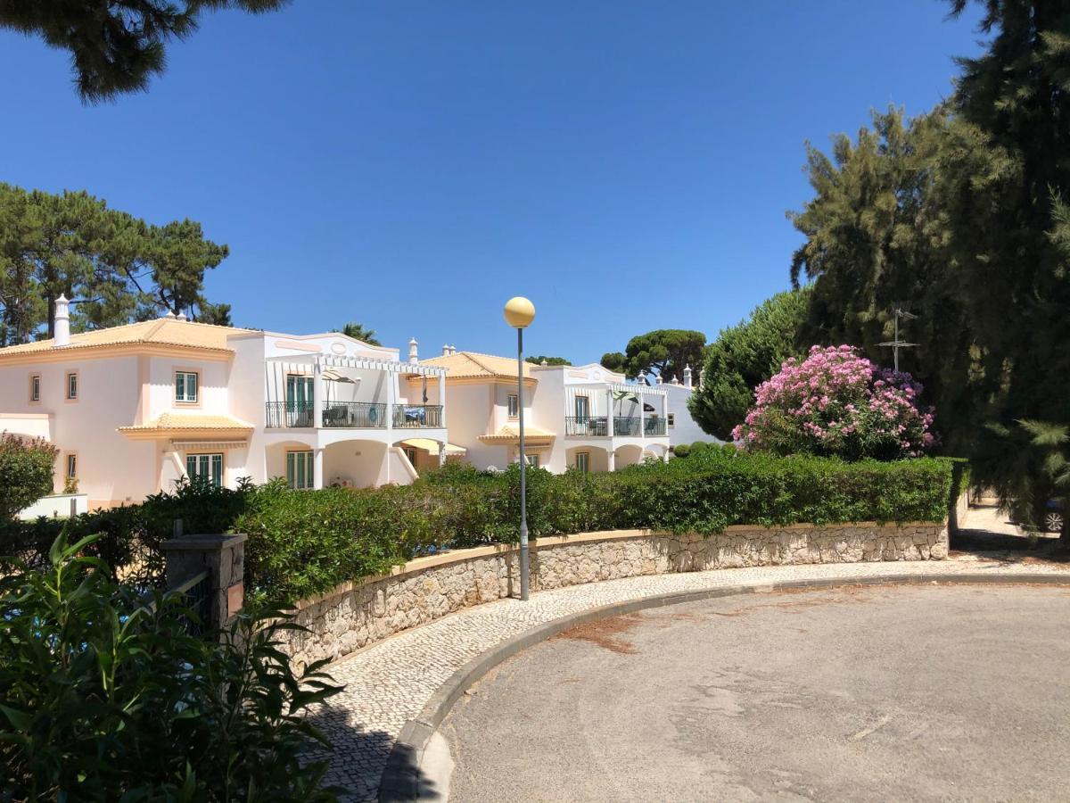 Algarve Albufeira, Quiet Apart With Pool At 10 Mn Walk From Praia Da Falesia Olhos de Agua  Luaran gambar